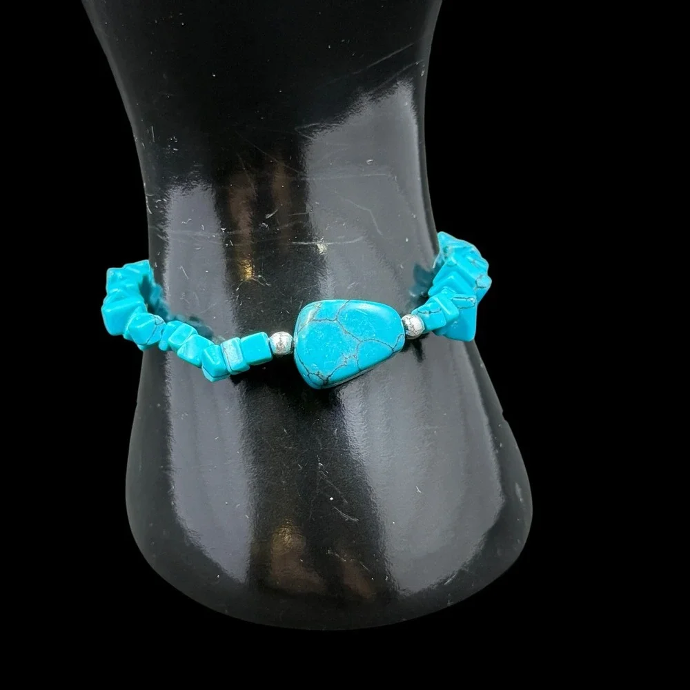 Vintage Southwestern Turquoise Drop Earrings‎ & Stretch Bracelet  Boho Festival